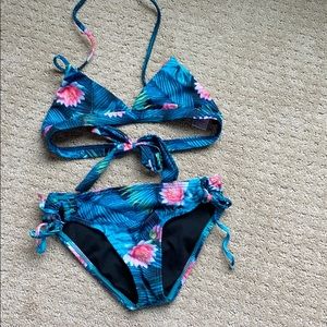 Reef size 10 girls bikini